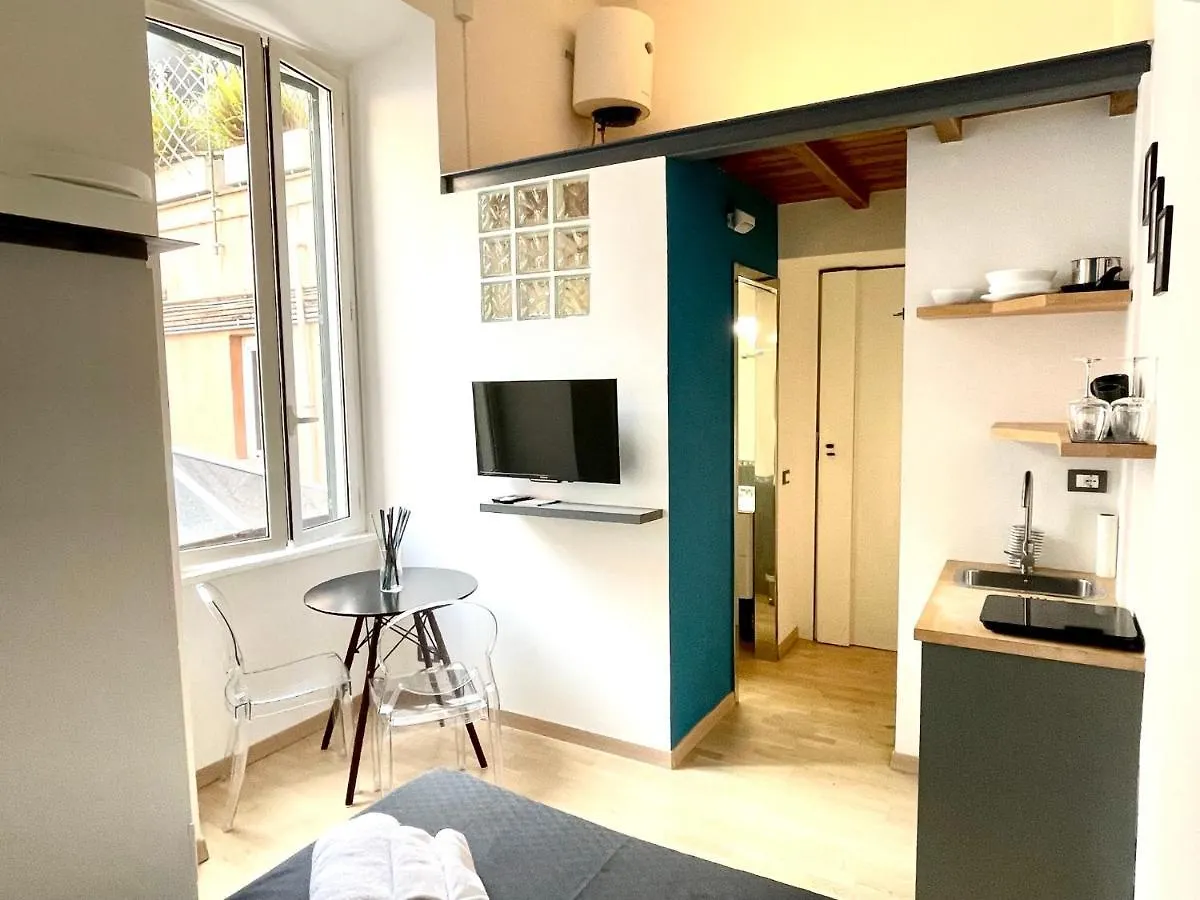 Jef Apartments Fontana Di Trevi Loft, Roma
